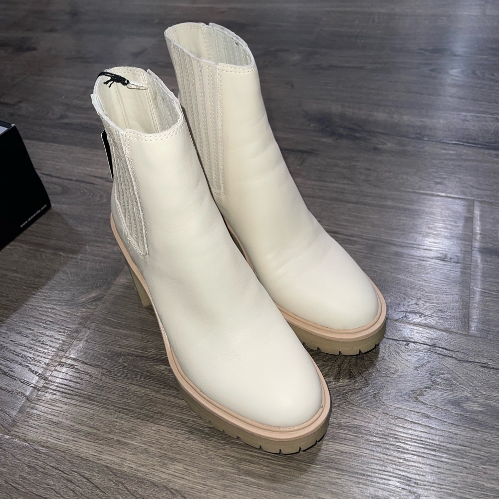 Dolce Vita NWT Castor H20 Ivory Booties